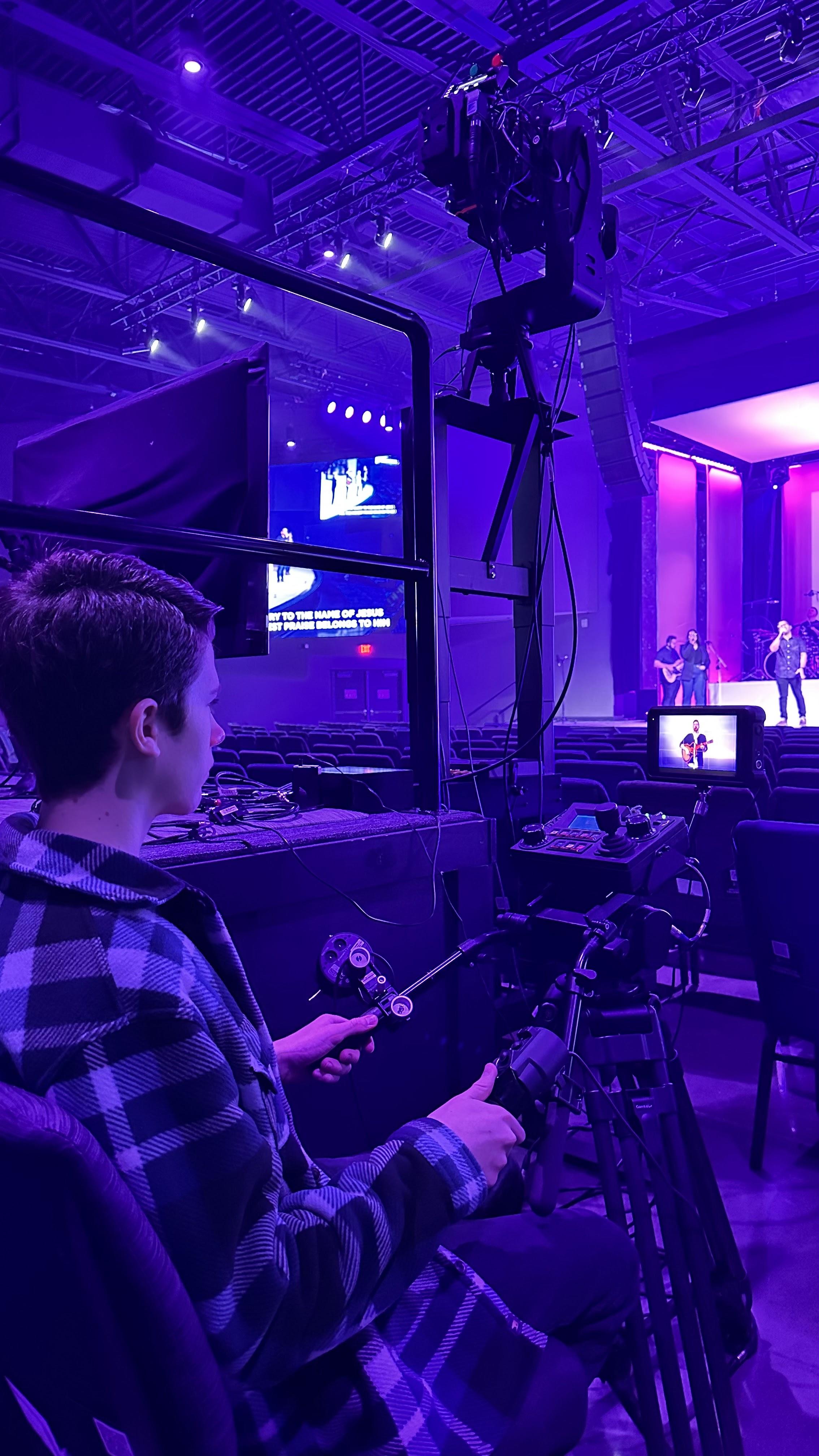 Omega PTZ Lift Omega PTZ Lift